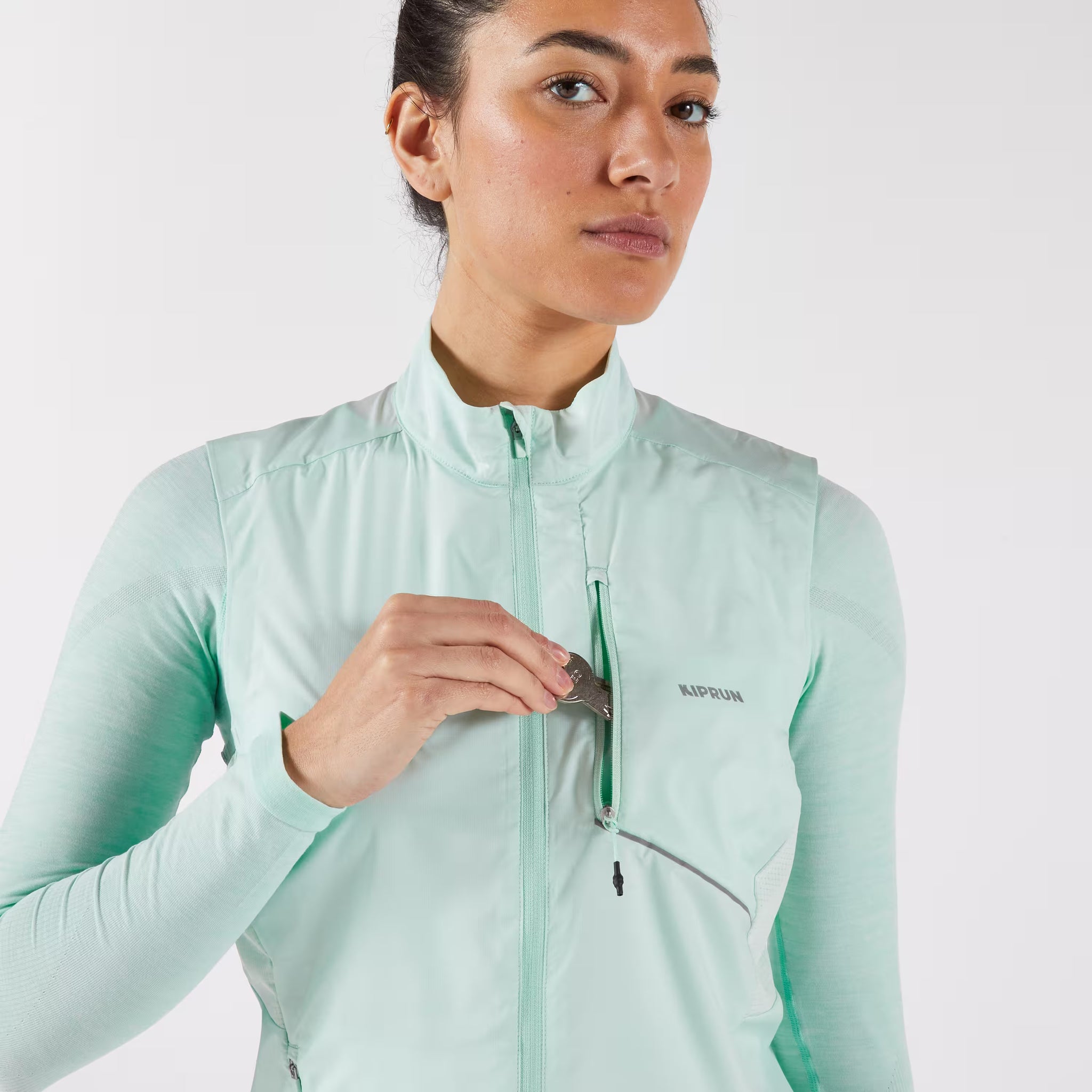 Wind 500 Women's Sleeveless Running Jacket - Light Green